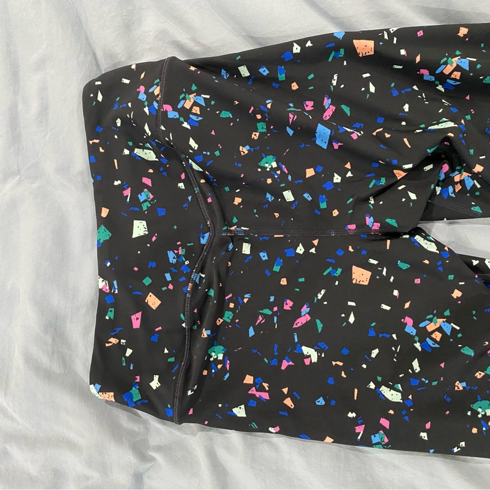 Colorful Patterned Activewear Set - image 3